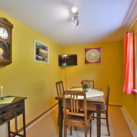 Reinsberger Dorf Apartment *