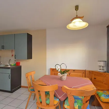 Reinsberger Dorf Apartment *