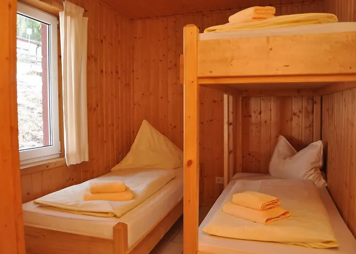 Reinsberger Dorf Apartman *