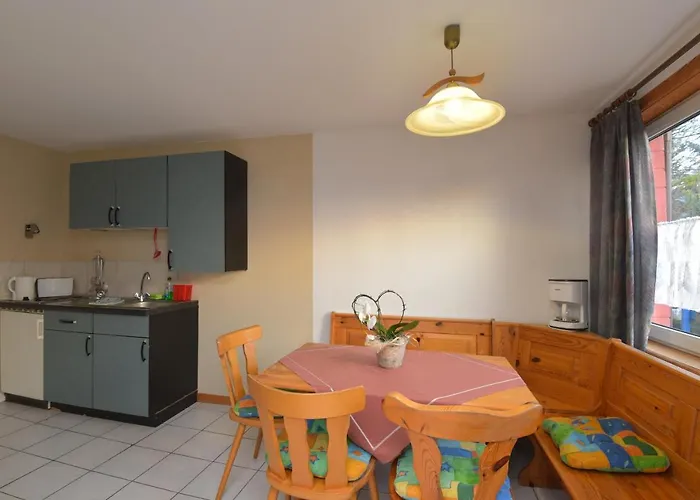 Reinsberger Dorf Plaue